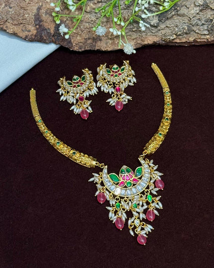 Kundan Kanti Neck Set 107128
