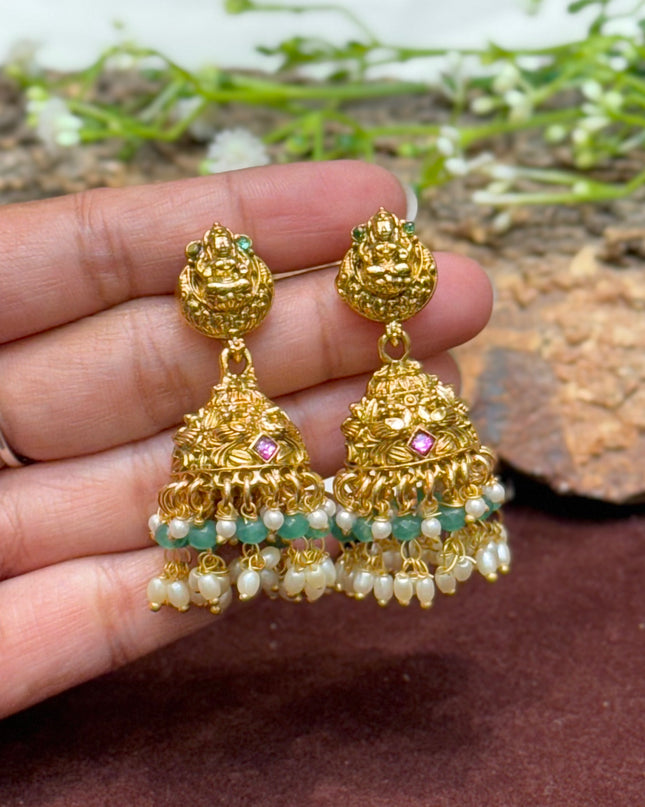 Antique Earrings 107161