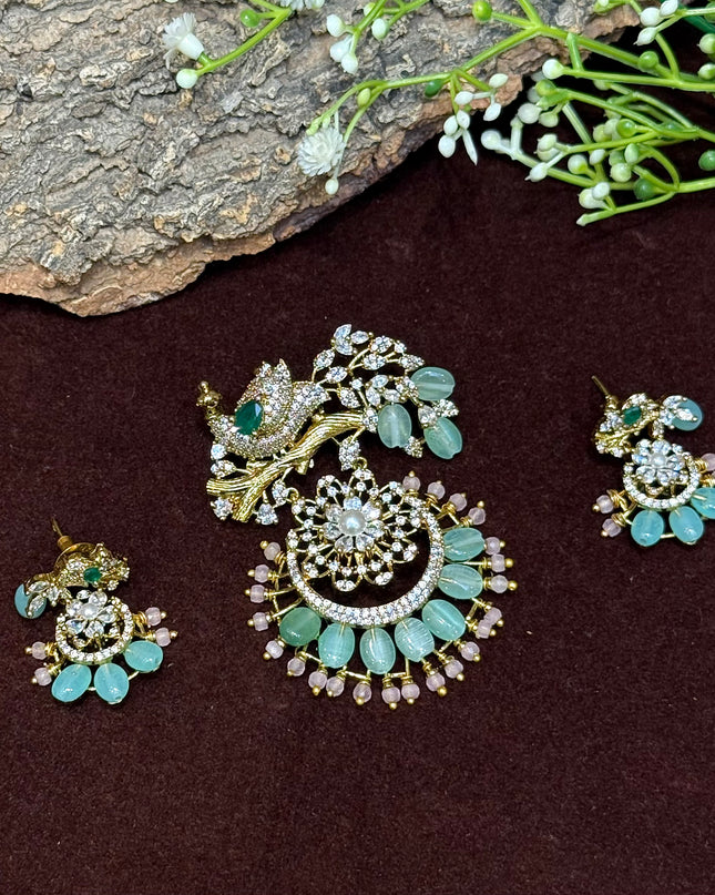 Pendent with Earrings 107185