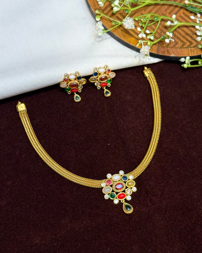 Antique Neck Set 107186