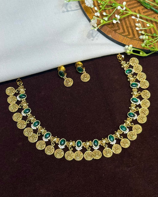 Antique Neck Set 107212