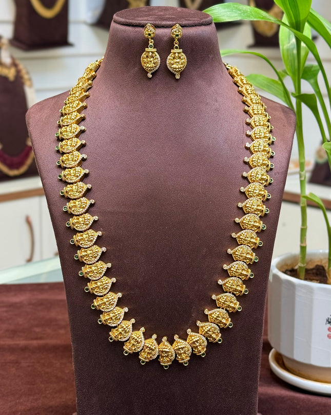 Antique Neck Set 107295