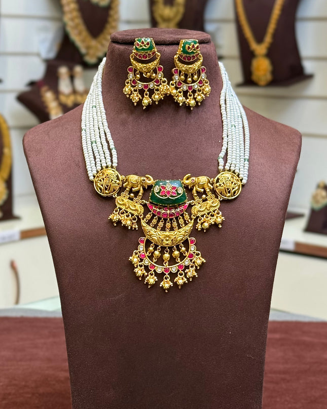 Pearls Neck Set 107348