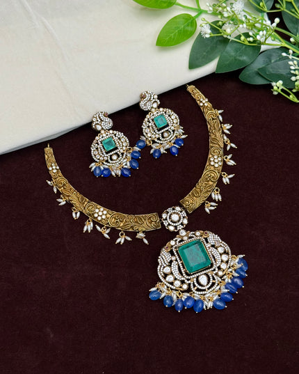 Antique Neck Set 107433