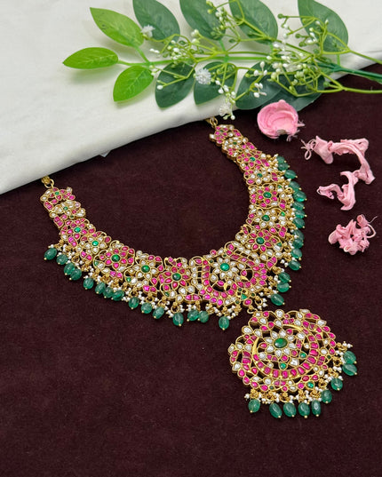Kundan Neck Set 107501