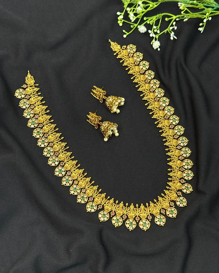 Antique Neck Set 107524