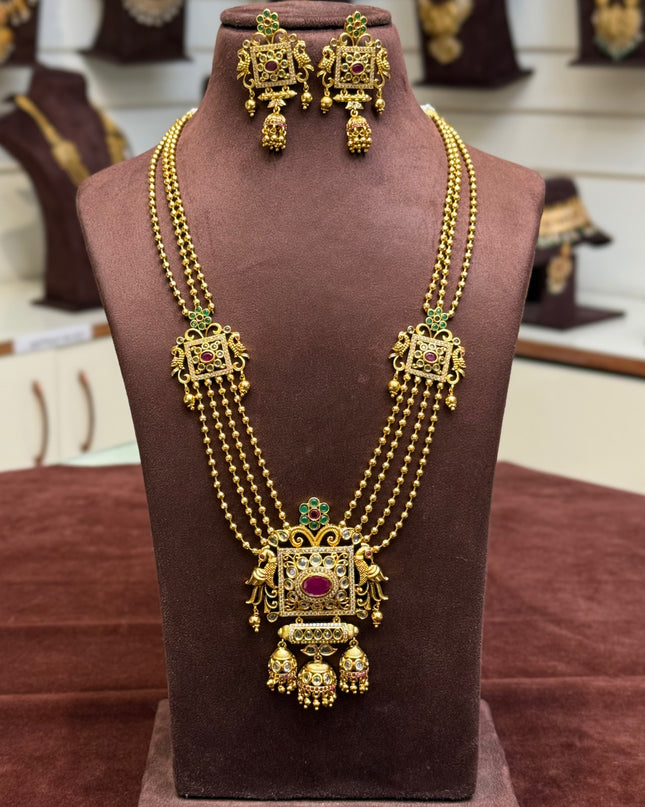Antique Neck Set 107526