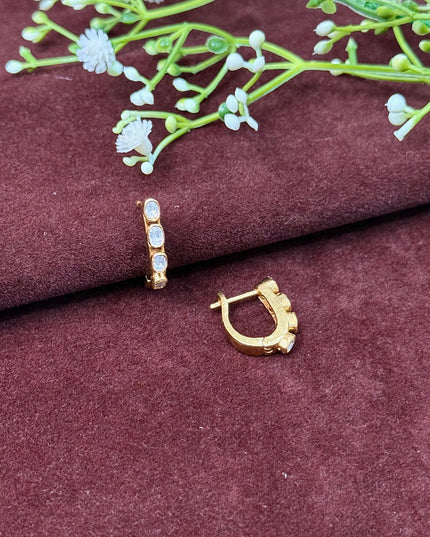 92.5 Silver Studs 107570
