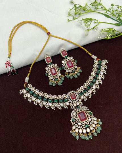 Victorian Neck Set 107579