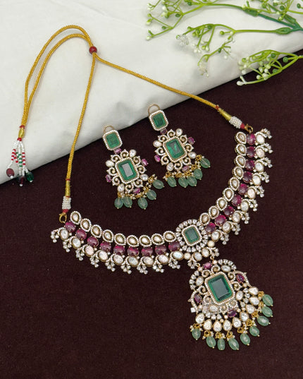 Victorian Neck Set 107579