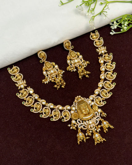 Antique Neck Set 107717