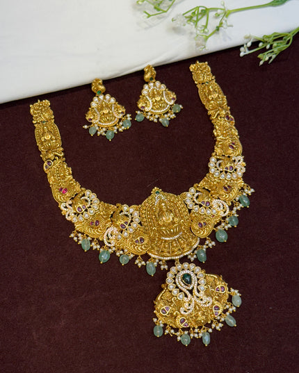 Antique Neck Set 107723