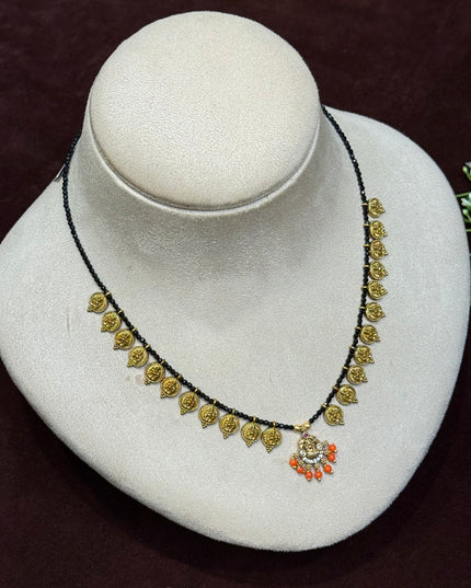 Black Beads 107703