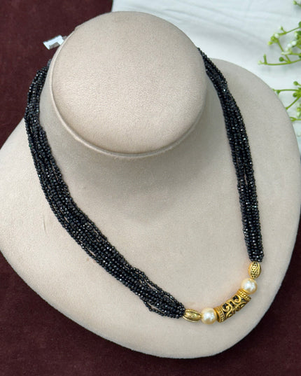 Black Beads 107777