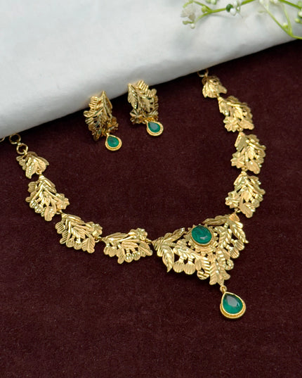Antique Neck Set 107828