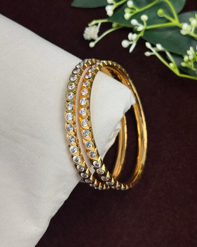 Antique Bangles 107912