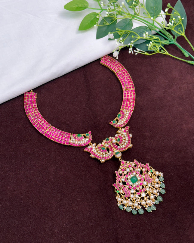 Kundan Neck Set 107928