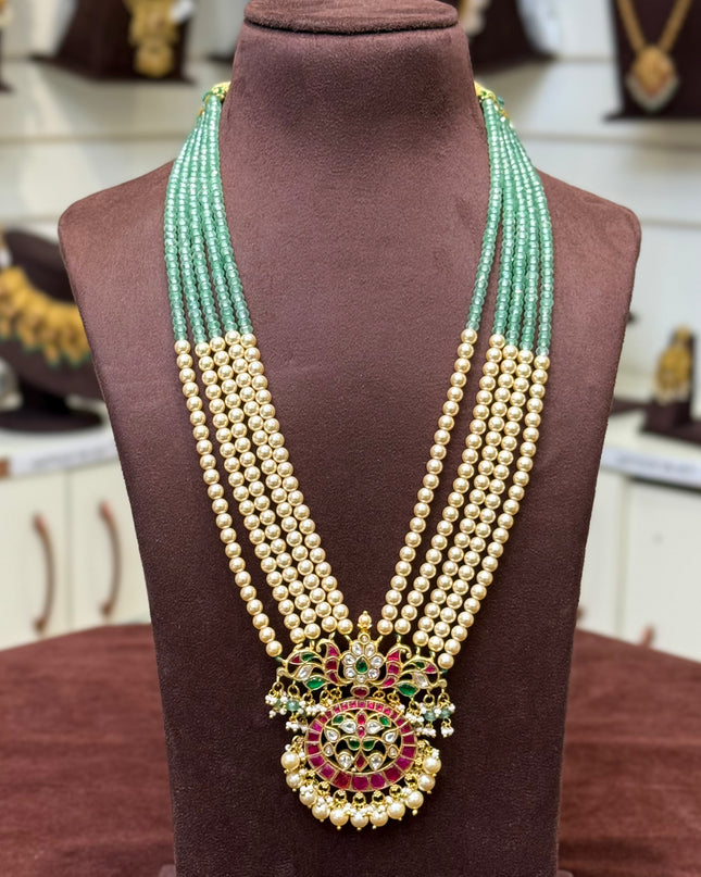 Pearls Neck Set 107933