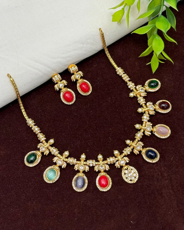 Antique Neck Set 107977