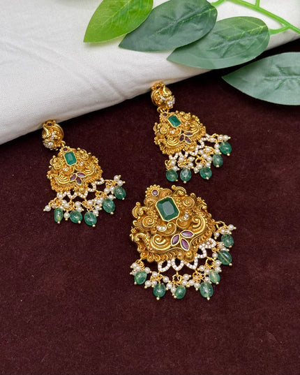 Antique Pendent Set 108048