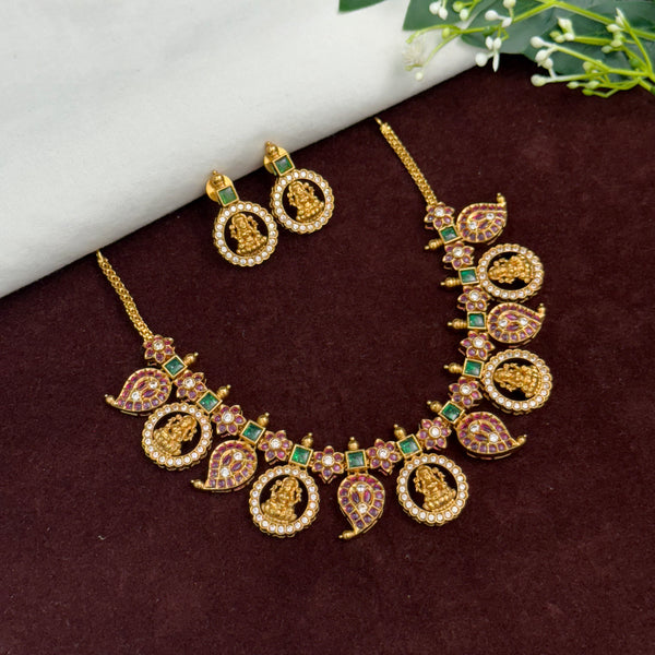 Antique Neck Set 108059