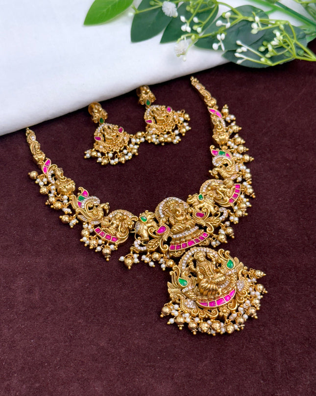 Antique Kundan Neck Set 108062