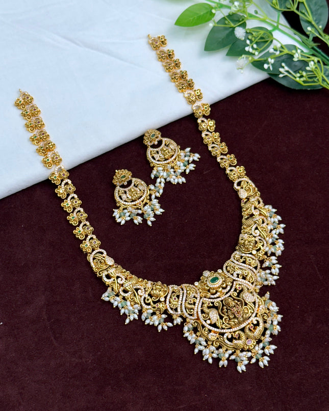 Antique Neck Set 108069