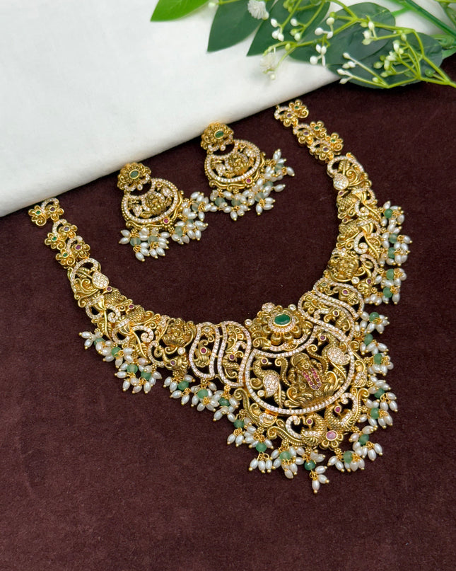 Antique Neck Set 108071
