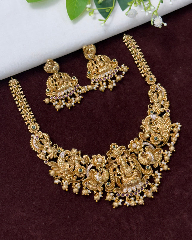Antique Neck Set 108084