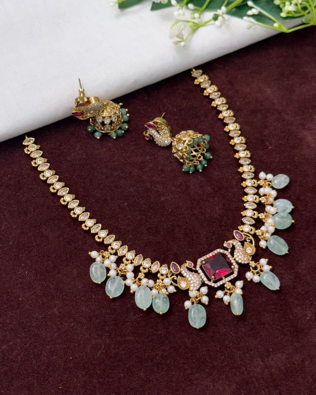 Antique Neck Set 108090