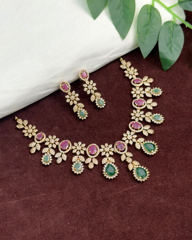 Victorian Neck Set 108091