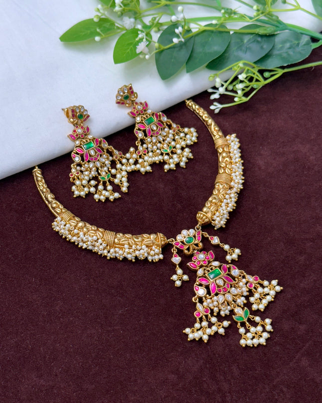 Kundan Kanti Neck Set 108094