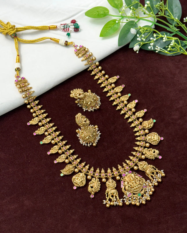 Antique Neck Set 108162