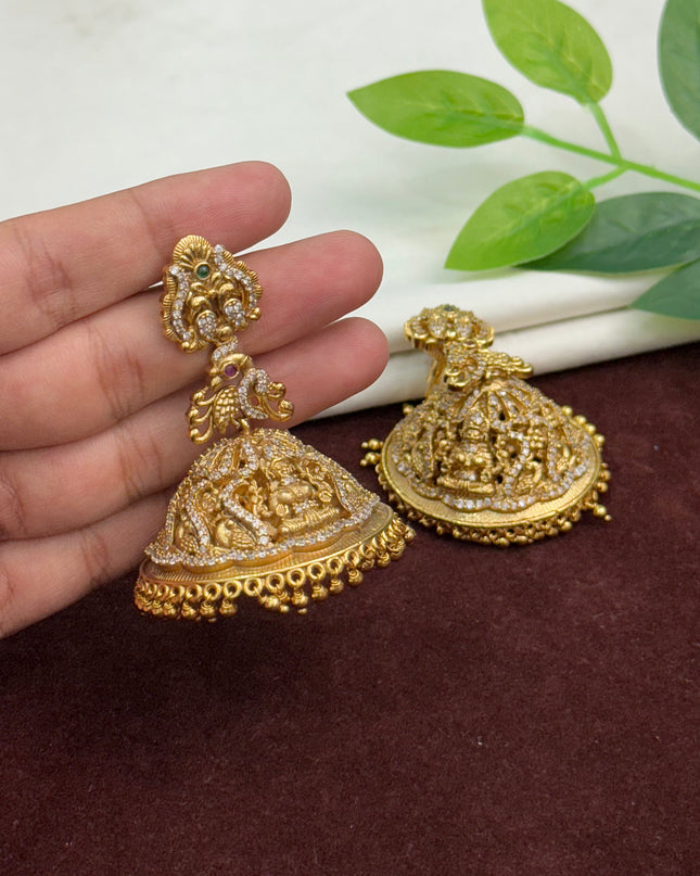 Antique Earrings 108184