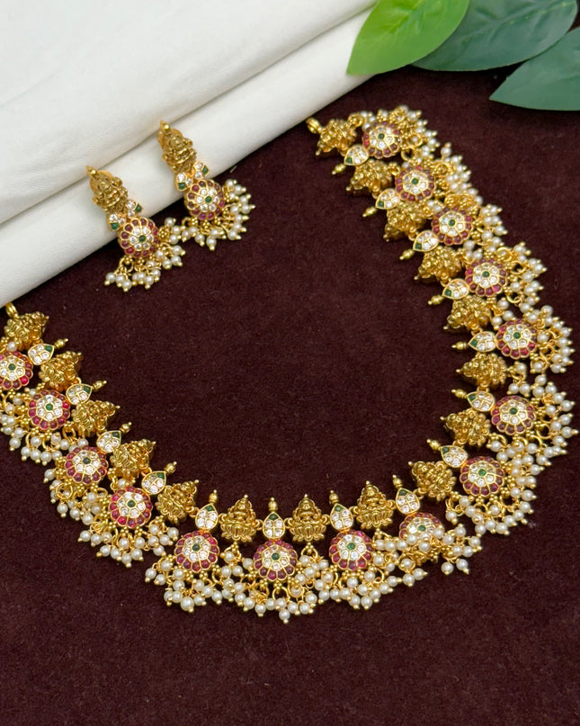 Antique Neck Set 108269