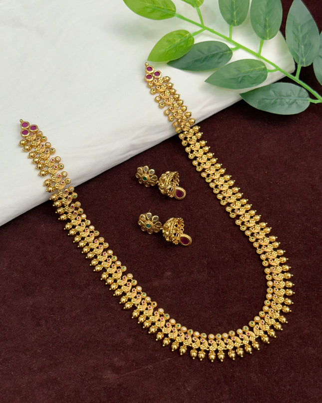 Antique Neck Set 108310
