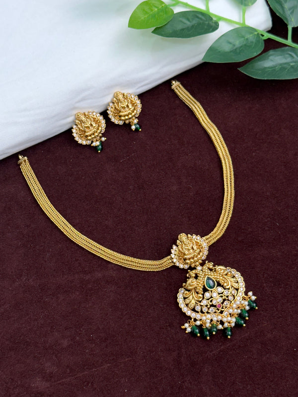 Antique Neck Set 108312