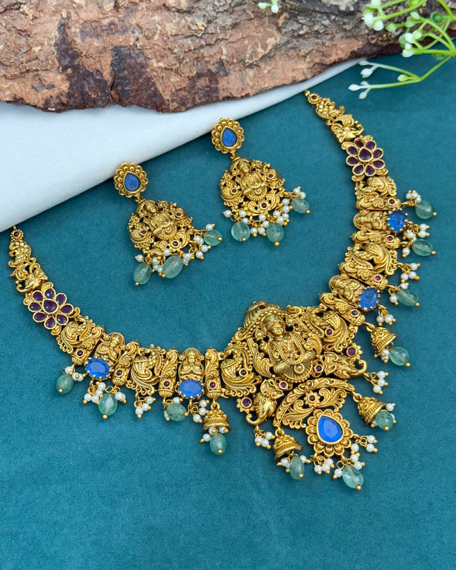 Antique Neck Set 108313