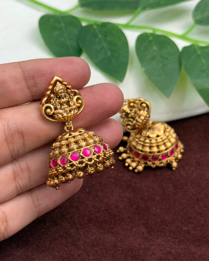 Antique Earrings 108314