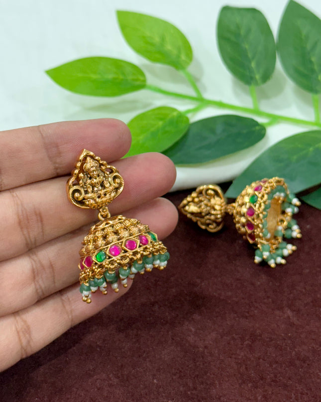 Antique Earrings 108314