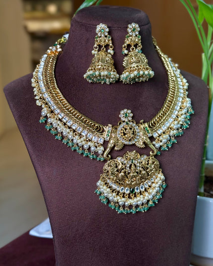 Kundan Neck set 108317