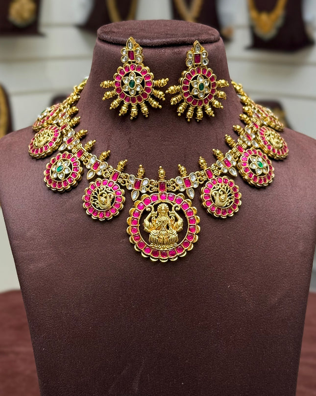Kundan Neck Set 108319