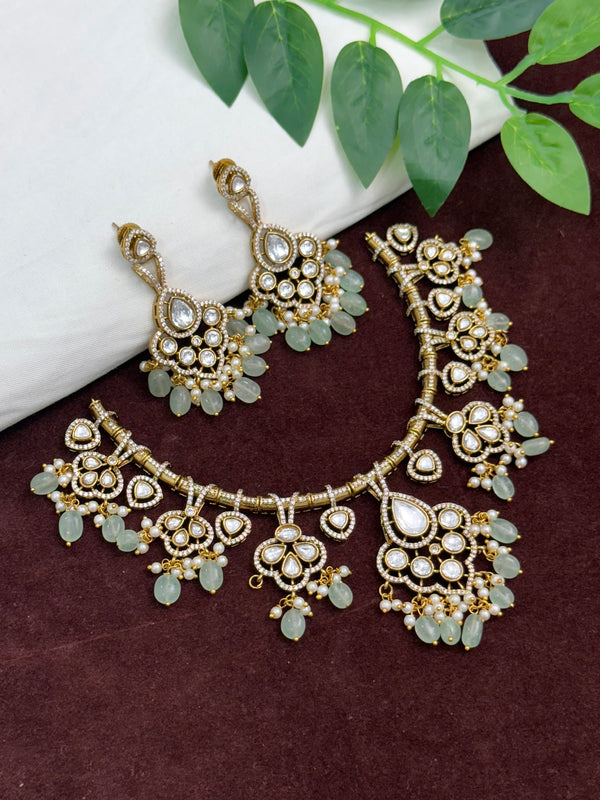 Victorian Neck Set 108339