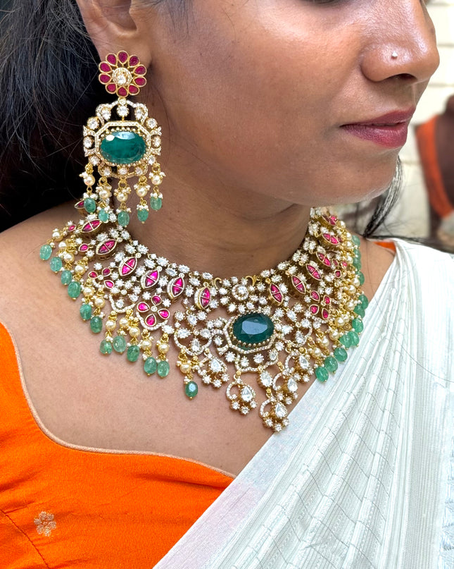 Victorian Neck Set 108371
