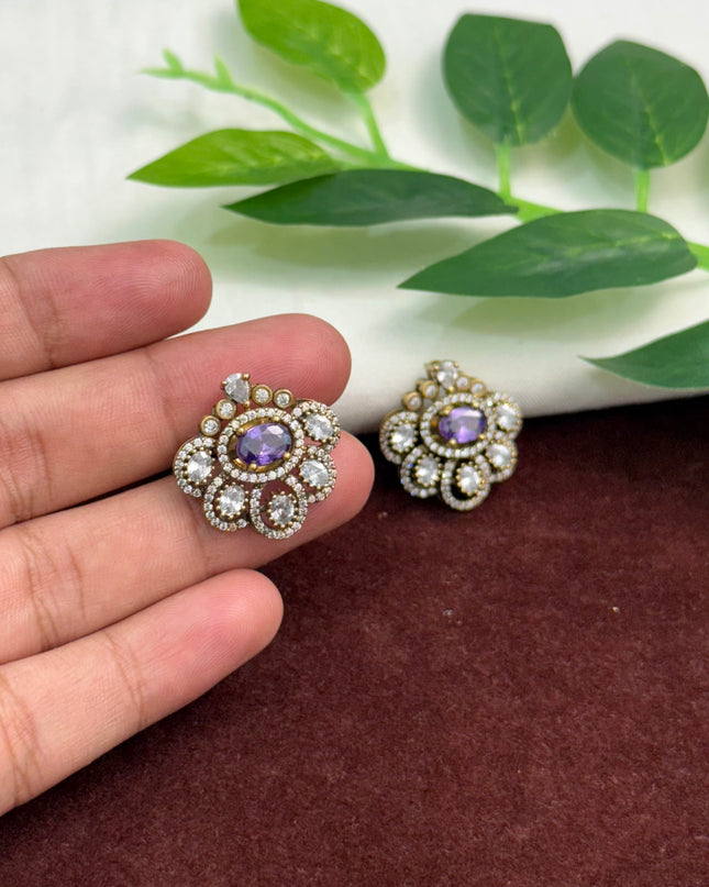 Antique Earrings 108414