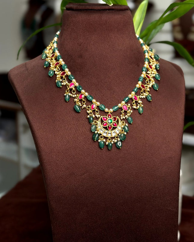Kundan Neck Set 108548