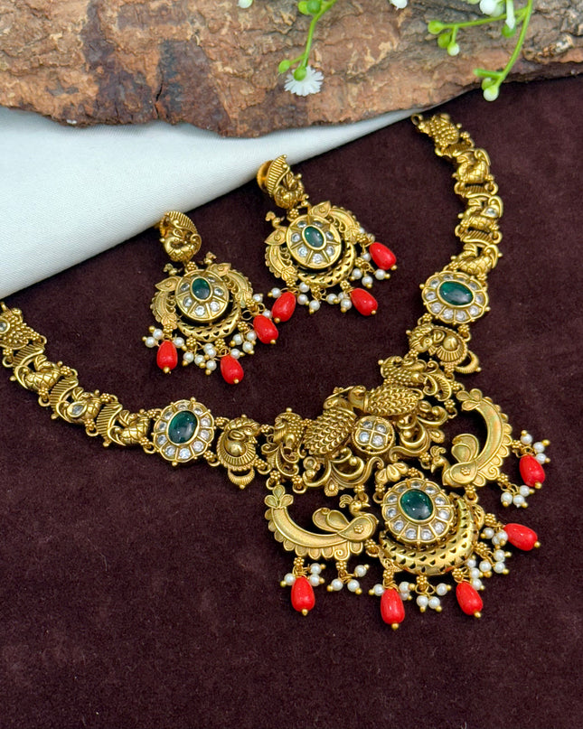 Antique Neck Set 108637