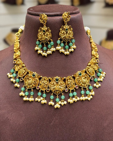 Antique Neck Set 108639