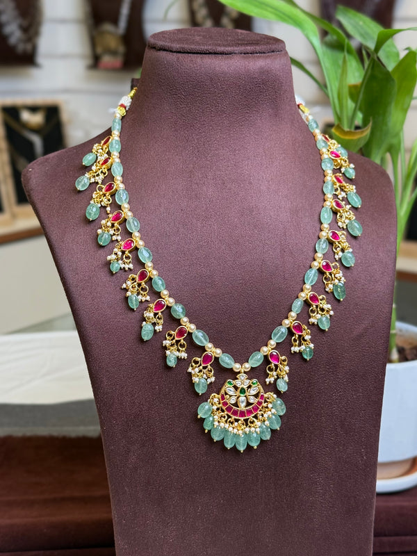 Kundan Neck Set 108675
