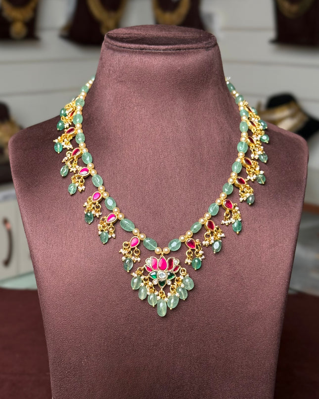Kundan Neck Set 108707